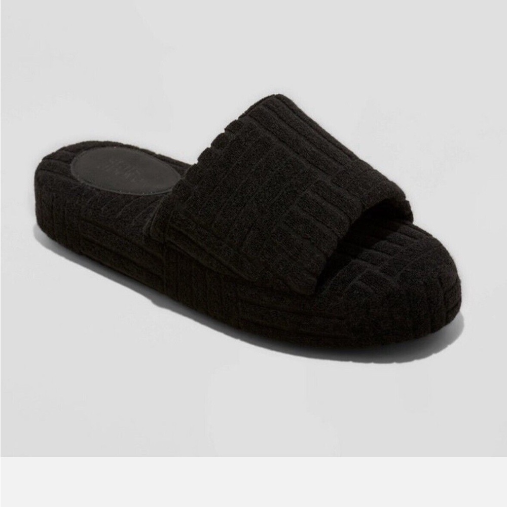 Sammy Platform Slide Slippers from Stars Above™ new
Small = 5/6